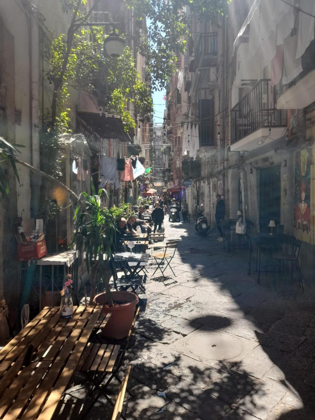 La Conchiglia Napoli Apartment Luaran gambar